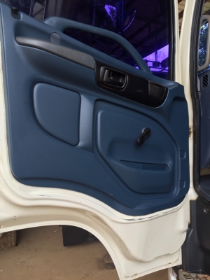 ขาย HINO 320 สองเพลาดั๊ม กระบะเหล็ก อู่ เสรีชัย รถปี 48