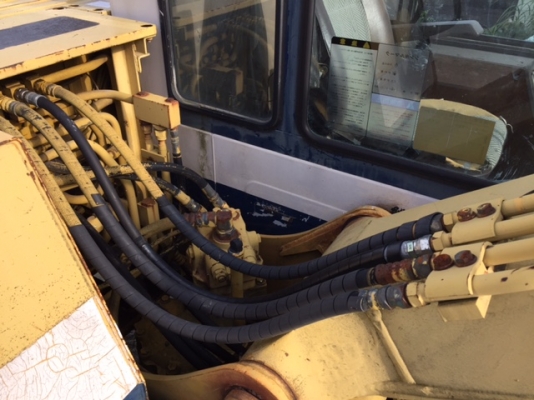 Komatsu PC60-6  4896ชั่วโมง รถญี่ปุ่น สั่งนำเข้าโทร. 080-6565422 (หนิง)
