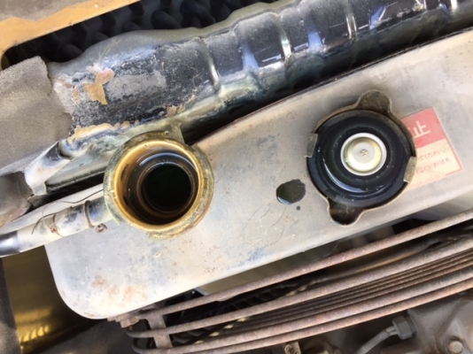 Komatsu PC60-6  4896ชั่วโมง รถญี่ปุ่น สั่งนำเข้าโทร. 080-6565422 (หนิง)