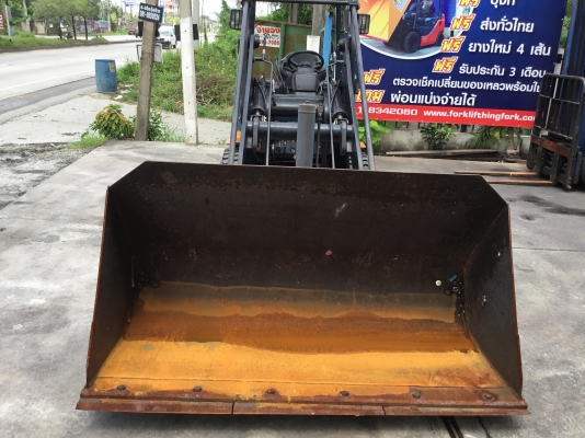ขายรถโฟล์คลิฟท์มือสองนำเข้าจากประเทศญี่ปุ่นสำหรับตักยางพาราตักทะลายปาล์มตักหินทรายและของเก่า