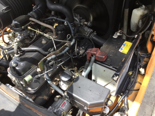 ขายรถโฟล์คลิฟท์มือสองนำเข้าจากประเทศญี่ปุ่นสำหรับตักยางพาราตักทะลายปาล์มตักหินทรายและของเก่า