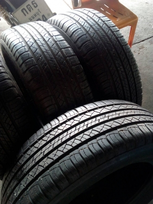 225/65R17 MICHELIN LATITUDE ชุด 4 เส้น โทร.081-427-3941 225/65R17 MICHELIN LATITUDE ชุด 4 เส้น โทร.081-427-3941