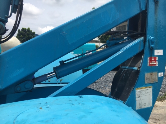 MAEDA HF070R รถกระเช้าสูง 7 เมตร บูมลิฟต์ นำเข้าจากญี่ปุ่น โทร. 080-6565422 (หนิง)