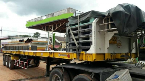 ขาย 385,000 พื้นเรียบ 3 เพลา RCK ปี 55 สภาพสวยพร้อมใช้ เอกสารเล่มทะเบียน รถอยู่ จ.อุบล  090-772-3710 090-772-3708