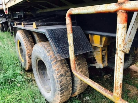 ขาย 275,000  เชมิดั้ม 2 เพลา ยาว 8 เมตร สภาพพร้อมใช้ เอกสาร เล่มทะเบียน รถอยู่ จ.ปทุมธานี  090-772-3710 090-772-3708