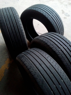 215/60R16 MAXXIS WALTZ NS800 ปี15 ปีใหม่ๆ ชุด 4 เส้น โทร.081-427-3941