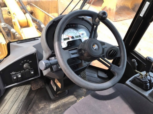 ขายรถตักล้อยาง CAT 924G ปี 2008 (ขนาดเท่า WA270-6) รถนอกนำเข้าเองจากญี่ปุ่น สภาพสวยพร้อมใช้ มีVDOการทำงานครับ