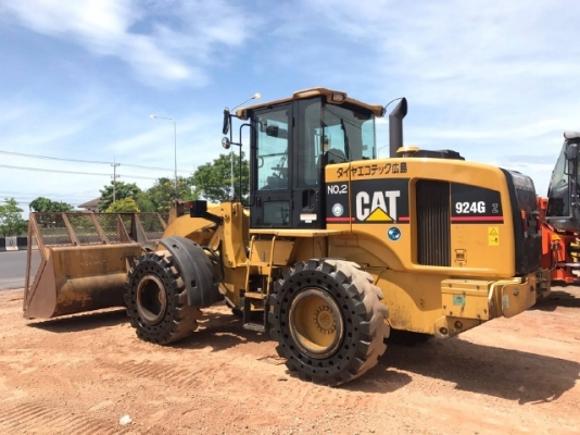 ขายรถตักล้อยาง CAT 924G ปี 2008 (ขนาดเท่า WA270-6) รถนอกนำเข้าเองจากญี่ปุ่น สภาพสวยพร้อมใช้ มีVDOการทำงานครับ