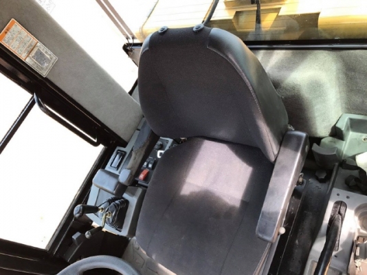 ขายรถตักล้อยาง CAT 924G ปี 2008 (ขนาดเท่า WA270-6) รถนอกนำเข้าเองจากญี่ปุ่น สภาพสวยพร้อมใช้ มีVDOการทำงานครับ