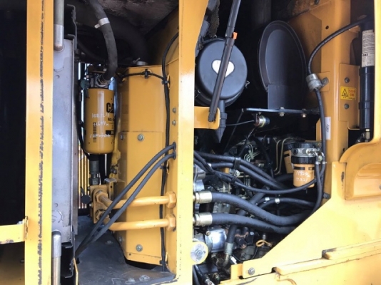 ขายรถตักล้อยาง CAT 924G ปี 2008 (ขนาดเท่า WA270-6) รถนอกนำเข้าเองจากญี่ปุ่น สภาพสวยพร้อมใช้ มีVDOการทำงานครับ