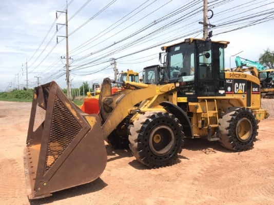 ขายรถตักล้อยาง CAT 924G ปี 2008 (ขนาดเท่า WA270-6) รถนอกนำเข้าเองจากญี่ปุ่น สภาพสวยพร้อมใช้ มีVDOการทำงานครับ