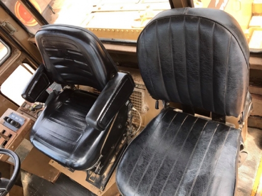 ขายรถตักล้อยาง CAT 916 รถนอกนำเข้าจากญี่ปุ่น สภาพสวยพร้อมใช้ มีVDOการทำงานครับ