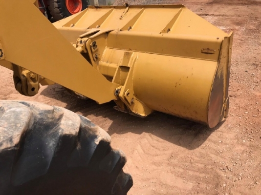 ขายรถตักล้อยาง CAT 916 รถนอกนำเข้าจากญี่ปุ่น สภาพสวยพร้อมใช้ มีVDOการทำงานครับ