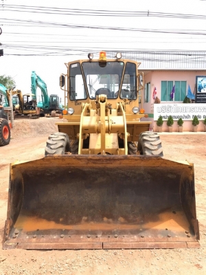 ขายรถตักล้อยาง CAT 916 รถนอกนำเข้าจากญี่ปุ่น สภาพสวยพร้อมใช้ มีVDOการทำงานครับ