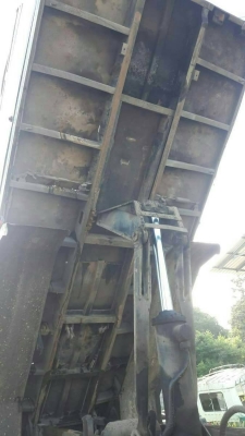 ขาย950,000(แม่ดั้ม-ลูกดั้ม  )ISUZU ROCKY (นางฟ้า) FXZ23NFPR เครื่อง 6SD1-Turbo InterColer 320 แรง หัวบาง ยางดี คัสชีสวย เอกสารเล่มทะเบียน  รถอยู่ จ.อุบล  090-772-3710 090-772-3708