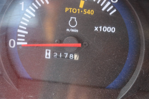 ขายรถไถ KUBOTA L3608 พร้อมดันหน้าคานบน เครื่องดี เกียร์ดี ไฮดรอลิกดี    พร้อมใช้งาน  ราคา 255,000 ราคาต่อรองได้ สนใจโทรคุยกันก่อนได้ครับ มีรถขนส่งบริการทั่วไทย ร้านสามย่านแทรคเตอร์ อ.แกลง จ.ระยอง โทร 0818618678 ,0899347475 id line=0818618678 id line=09173