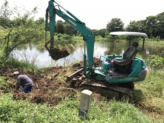 ขายแม็คโฮ.แน่น สวยๆ เดิมๆ.เหมือนเก่านอกพร้อมใช้ 210000