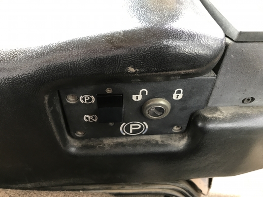 CAT D6M-XL ใบมีด 6 ทิศทาง ใช้งานแค่ 6 พันชั่วโมง นำเข้าจากญี่ปุ่น รถสวยมากครับ CAT D6M-XL ใบมีด 6 ทิศทาง ใช้งานแค่ 6 พันชั่วโมง นำเข้าจากญี่ปุ่น รถสวยมากครับ