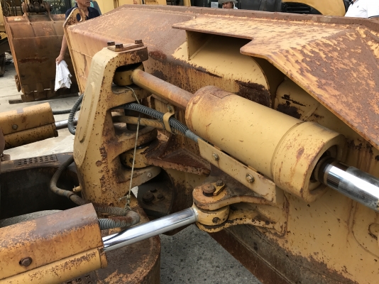 CAT D6M-XL ใบมีด 6 ทิศทาง ใช้งานแค่ 6 พันชั่วโมง นำเข้าจากญี่ปุ่น รถสวยมากครับ CAT D6M-XL ใบมีด 6 ทิศทาง ใช้งานแค่ 6 พันชั่วโมง นำเข้าจากญี่ปุ่น รถสวยมากครับ