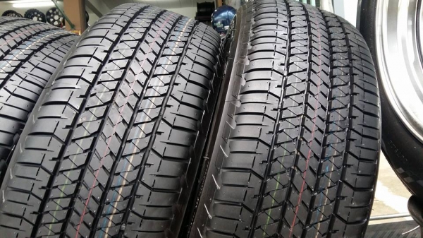 ขายล้อแม็กป้ายแดง mu-x 18" พร้อมยางปี17สนใจติดต่อร้าน ก.เจริญการยางครับ 081-3747940