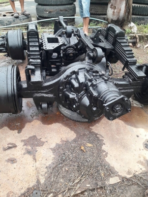 แท่นเฉินหลงครบเซ็ต ตัดจากรถดั๊มพ์