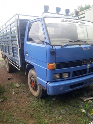 หกล้อ ISUZU NPR 115แรง เอกสารเล่ม ทะเบียนครบพร้อมโอน หกล้อ ISUZU NPR 115แรง เอกสารเล่ม ทะเบียนครบพร้อมโอน