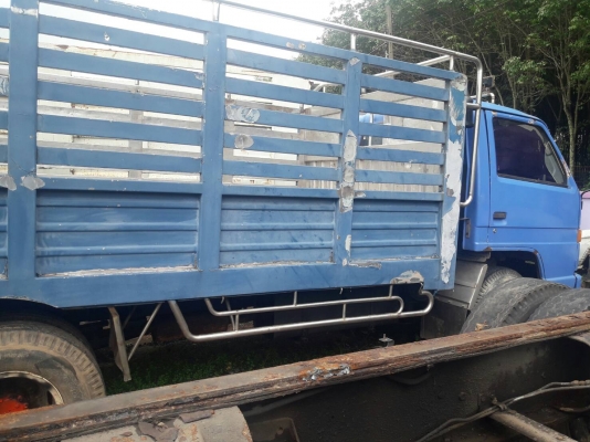 หกล้อ ISUZU NPR 115แรง เอกสารเล่ม ทะเบียนครบพร้อมโอน หกล้อ ISUZU NPR 115แรง เอกสารเล่ม ทะเบียนครบพร้อมโอน