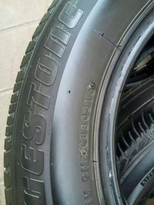 195/65R15 BRIDGESTONE ปี16 ปีใหม่ๆ ชุด 4 เส้น 1000 บาท โทร.081-427-3941