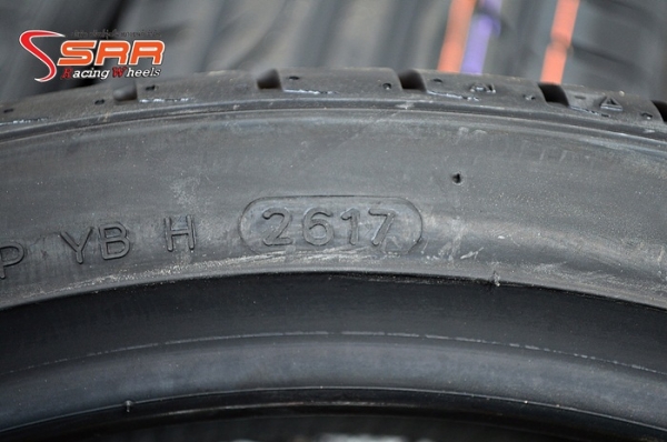 ยางเกาหลีHANKOOK V12-EVO2 235/35ZR19 เส้นละ 6,500 บาทปี17