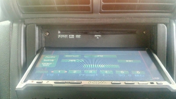 Dvd 2ดิน kenwood จอ7นิ้ว  1700บาท