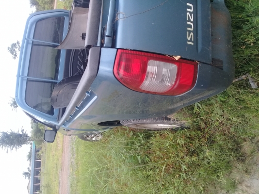 ขายกระบะดีแม็กตัวแรกตอนเดียว ขายกระบะดีแม็กตัวแรกตอนเดียว