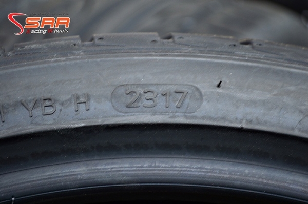 ยางเกาหลีHANKOOK V12-EVO2 265/30ZR19 เส้นละ 6,500 บาทปี17 ยางเกาหลีHANKOOK V12-EVO2 265/30ZR19 เส้นละ 6,500 บาทปี17