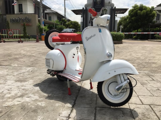 ขาย Vespa 64 อินเดีย no book ครับ จัดทรง อิตาลี สีขาว เครื่อง px หลีดวาวครับ บอดี้จมูกแท้ ตะเกียบแท้ ขาย Vespa 64 อินเดีย no book ครับ จัดทรง อิตาลี สีขาว เครื่อง px หลีดวาวครับ บอดี้จมูกแท้ ตะเกียบแท้