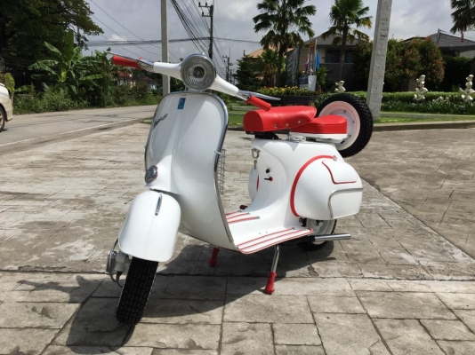 ขาย Vespa 64 อินเดีย no book ครับ จัดทรง อิตาลี สีขาว เครื่อง px หลีดวาวครับ บอดี้จมูกแท้ ตะเกียบแท้ ขาย Vespa 64 อินเดีย no book ครับ จัดทรง อิตาลี สีขาว เครื่อง px หลีดวาวครับ บอดี้จมูกแท้ ตะเกียบแท้