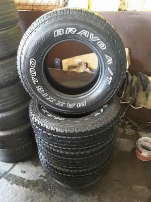 Maxxis AT 235-75-15 ปี15 สภาพสวยๆ 1ชุด Maxxis AT 235-75-15 ปี15 สภาพสวยๆ 1ชุด