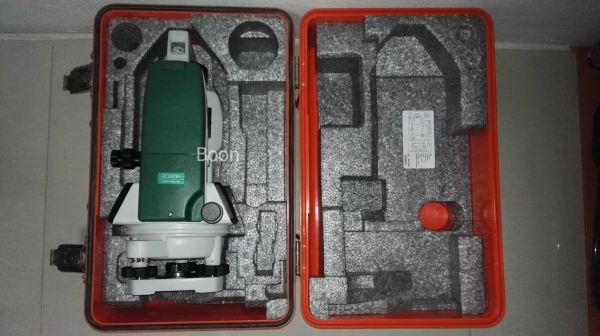 ขายกล้องวัดมุมอิเล็คทรอนิกส์ Sokkia DT-940 electronic theodolite สภาพ 90\% อุปกรณ์ตามรูป ขากล้องใหม่ 1อันพร้อมcalibrate