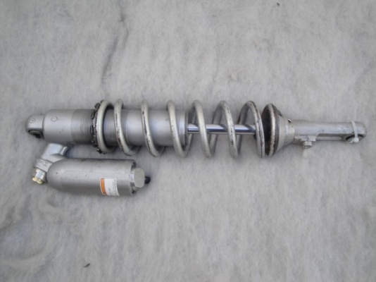 ขายโช้กหลัง วิบากครับ 2ตัว ขายโช้กหลัง วิบากครับ 2ตัว