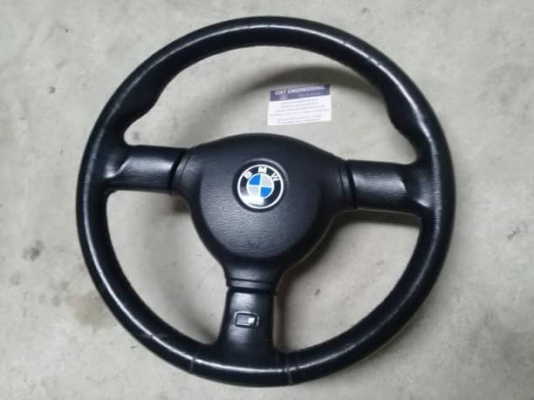 พวงมาลัย bmw e30 M เปาใหญ่