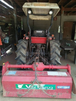 ขายรถไถยันม่ารุ่น F28 EX  ไมค์ 710 ชม. 0857389138