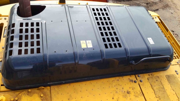 ขายรถแบคโฮ KOMATSU PC200-8MO ใช้งาน 9 พันชั่วโมง สภาพพร้อมใช้ ราคาไม่แรง