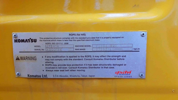 ขายรถแบคโฮ KOMATSU PC200-8MO ใช้งาน 9 พันชั่วโมง สภาพพร้อมใช้ ราคาไม่แรง