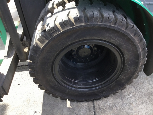 ขายรถโฟล์คลิฟท์มือสองนำเข้าจากประเทศญี่ปุ่นขนาด5.5ตัน