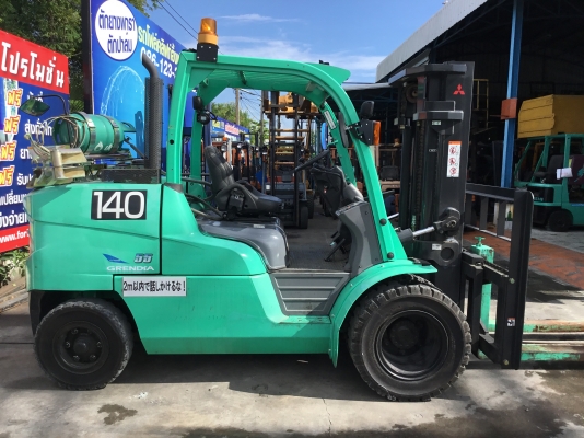 ขายรถโฟล์คลิฟท์มือสองนำเข้าจากประเทศญี่ปุ่นขนาด5.5ตัน