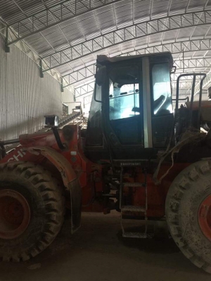 ขาย รถตักล้อยาง HITACHI ไม่แพง