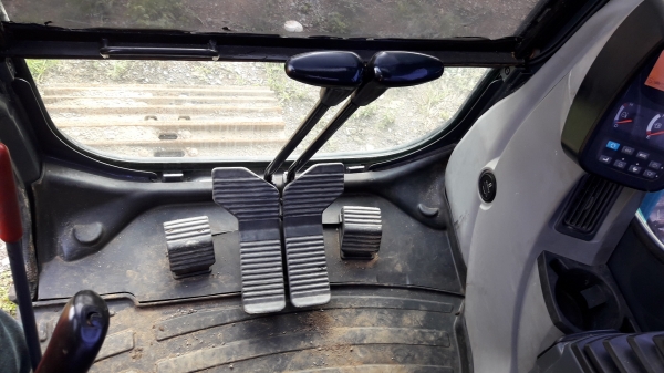 ขายรถแบคโฮ KOBELCO SK200-8 YN12 Super เลขไมล์ 10,225 ชั่วโมง