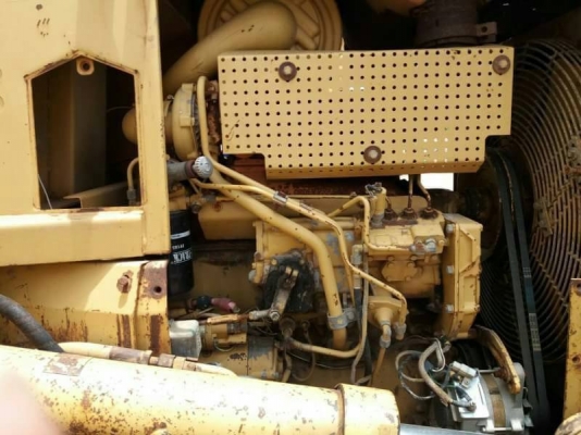 ขาย 565,000 บาท CATTERPILAR D5H  เครื่องดี เกียร์ดี โช่หนา เอกสารชื่อขาย  รถอยู่ จ.ร้อยเอ็ด  090-772-3710 090-772-3708