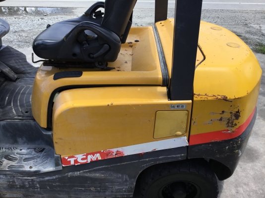 ขายรถโฟล์คลิฟท์เก่ามือสองนำเข้าจากประเทศญี่ปุ่นขนาด2.5ตันเครื่องดีเชล