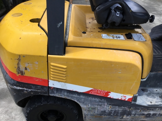 ขายรถโฟล์คลิฟท์เก่ามือสองนำเข้าจากประเทศญี่ปุ่นขนาด2.5ตันเครื่องดีเชล