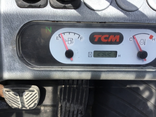 ขายรถโฟล์คลิฟท์เก่ามือสองนำเข้าจากประเทศญี่ปุ่นขนาด2.5ตันเครื่องดีเชล