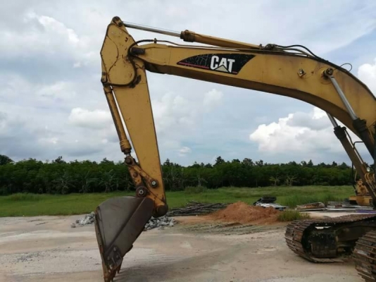 ขาย 565,000 บาท CATTERPILAR 320V2 เครื่องดี ปั้มแรง โช่หนา เอวแน่น ไฟฟ้า เอกสารชื้อขาย  รถอยู่ จ.ร้อยเอ็ด  090-772-3710 090-772-3708